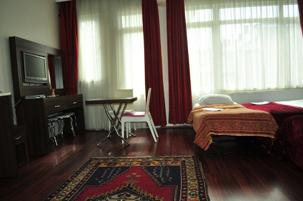 Istanbul Queen Hotel Room photo